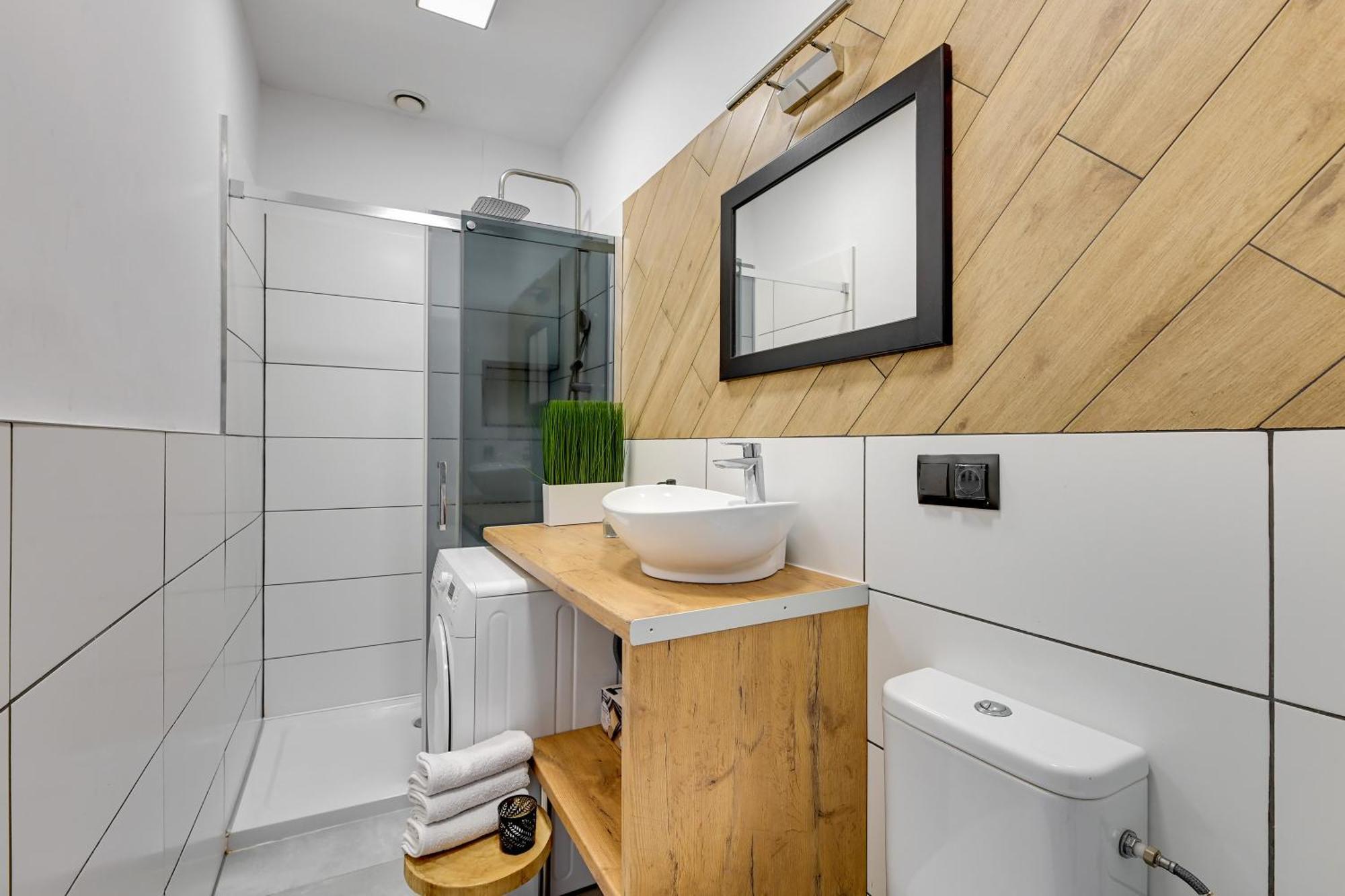 Apartment Stacja 24/7 *