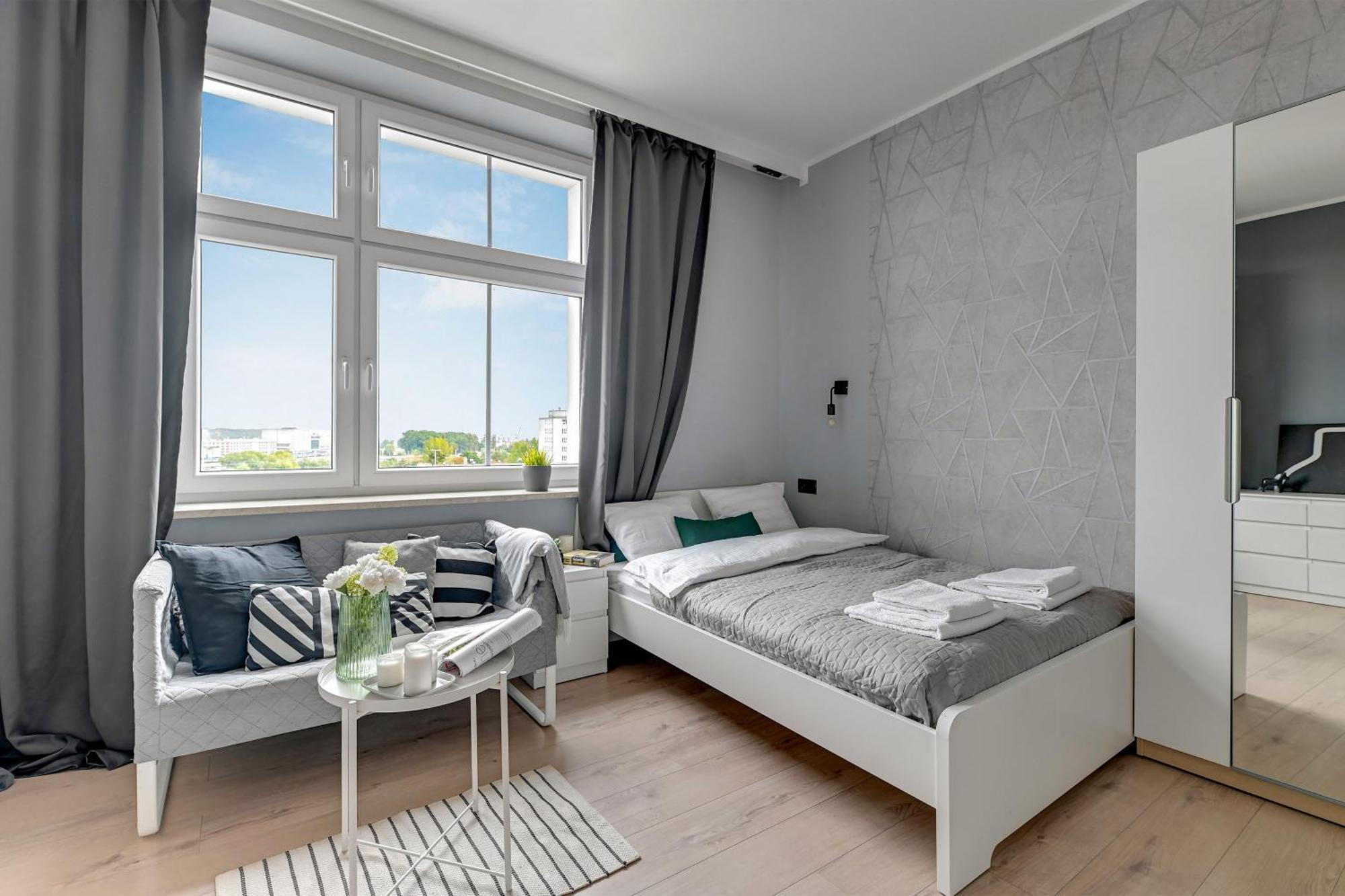 Apartment Stacja 24/7 *